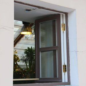 window airflow